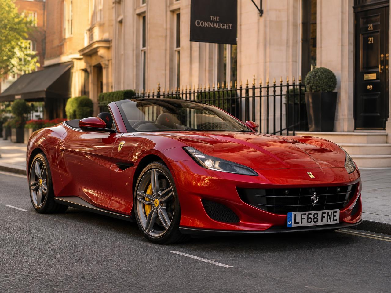 Ferrari Portofino full exterior, Starr Luxury Cars London
